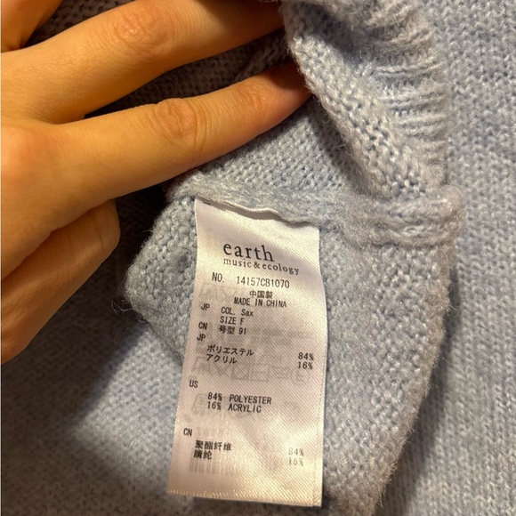EARTH MUSIC ECOLOGY RED LABEL blue sweater - Picture 3 of 3